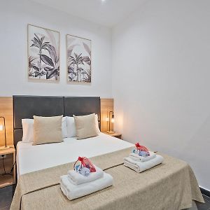 Apartamento de 5 Dormitorios
